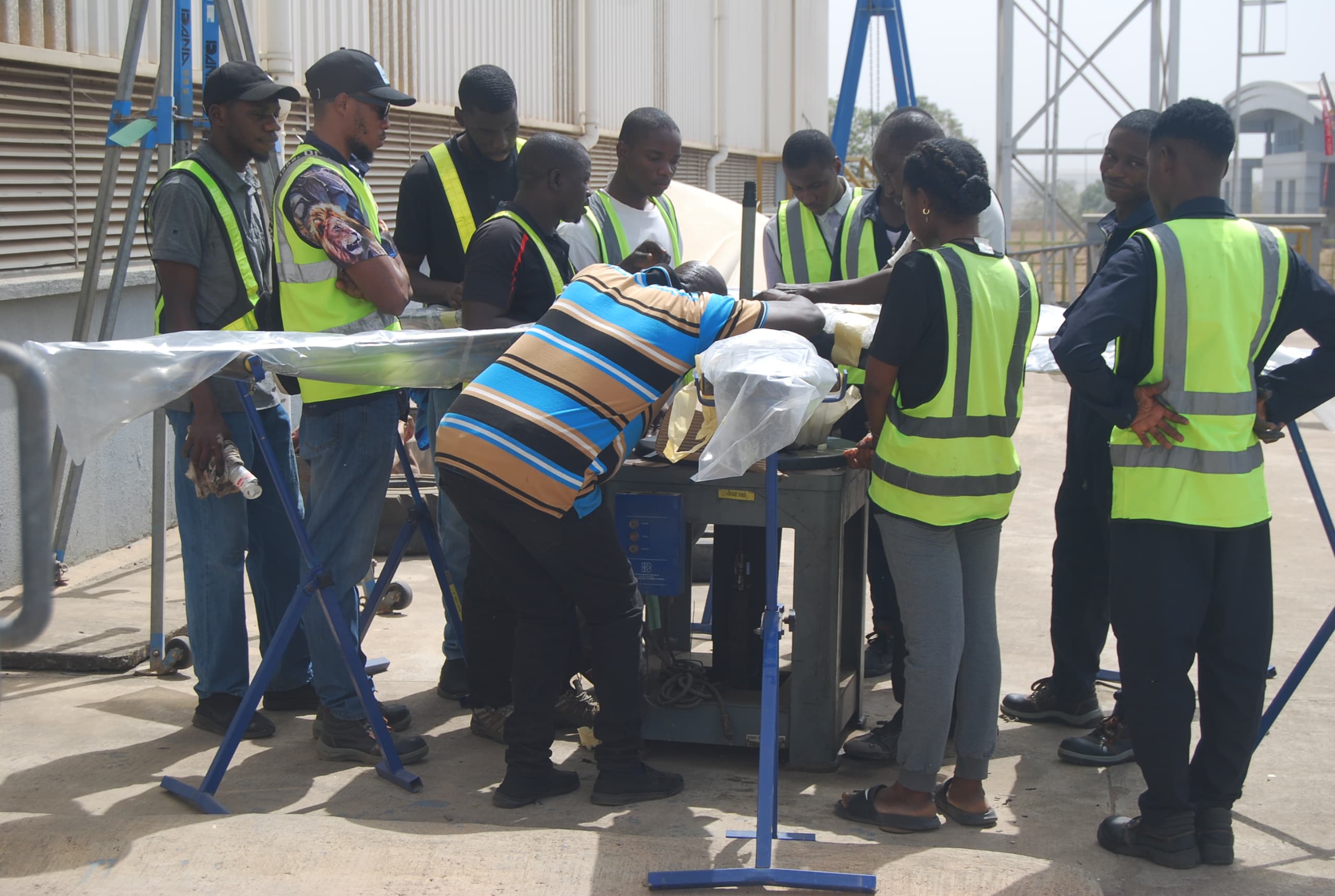 ExcursiontoAbujaAirportgroup 1_1763120080_524